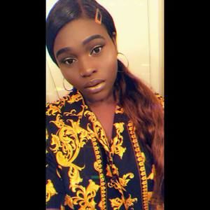 Meet your Posher, Sabila